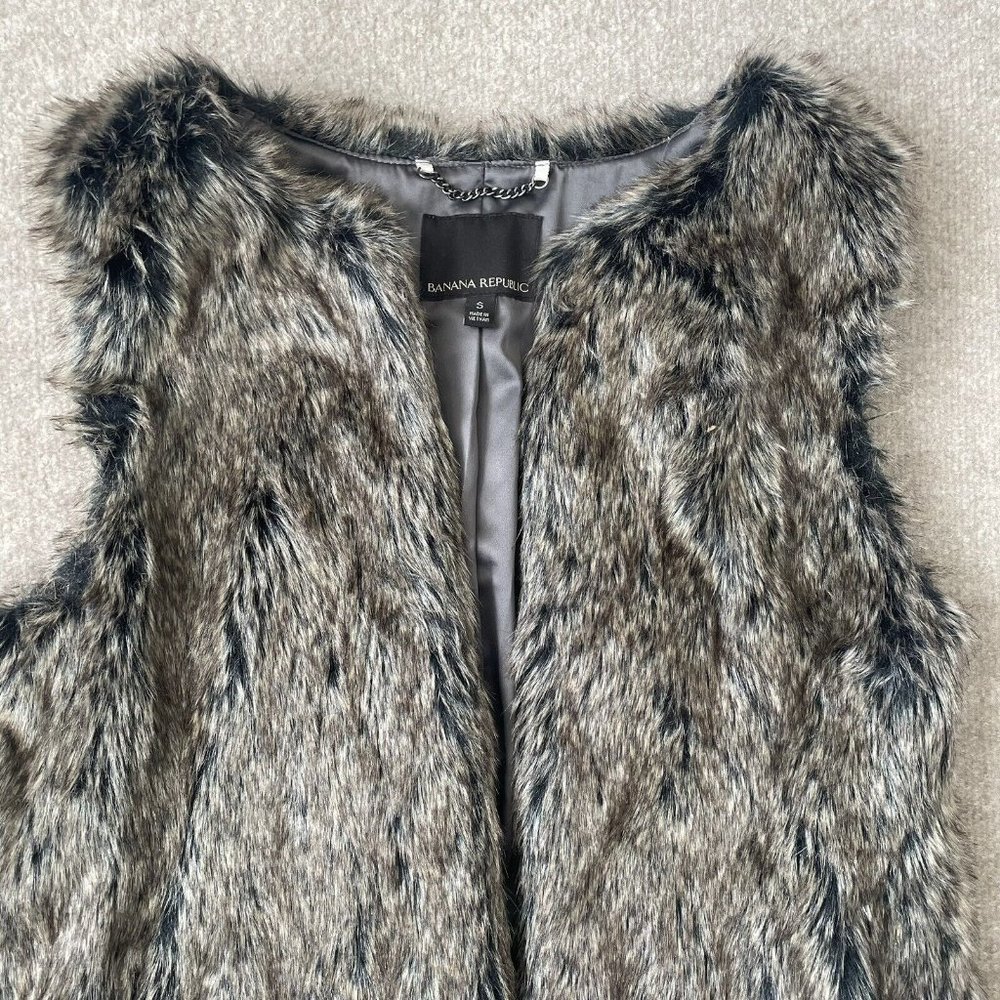 Banana Republic Vest Womens Small Brown Faux Fur Open Front Pockets Jacket - Picture 2 of 9